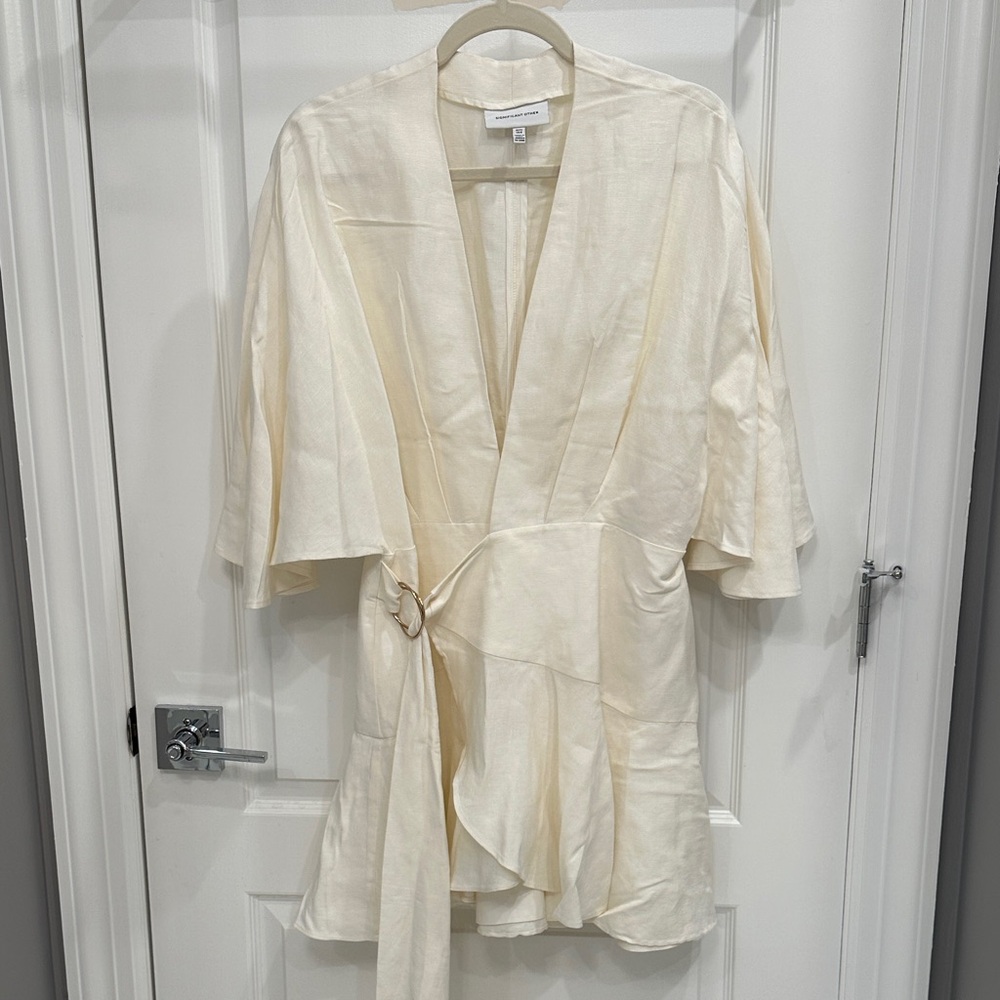 Elegant Cream Mini Dress